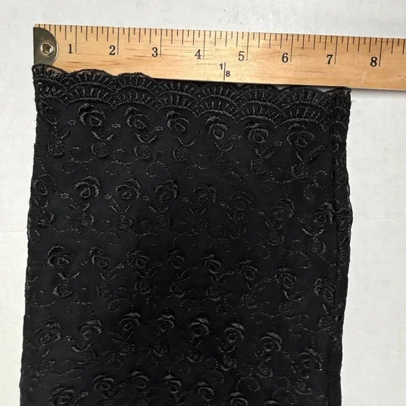 Black Floral Embroidered Pants Lace Scalloped Hem Womens 16 Whimsigoth Cottage - Picture 8 of 9